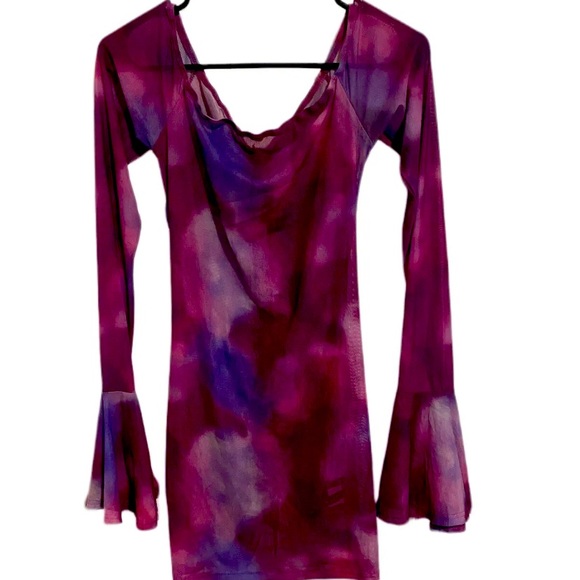 Dress - Picture 1 of 3